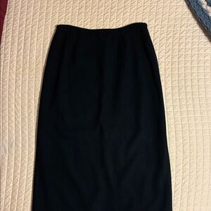 Evan Picone Classic Dark Blue Pencil Skirt
